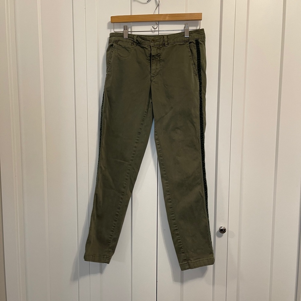 Chino pants
